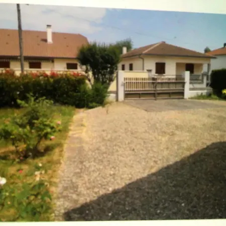 펜션 Charmante Petite Maison 타르브