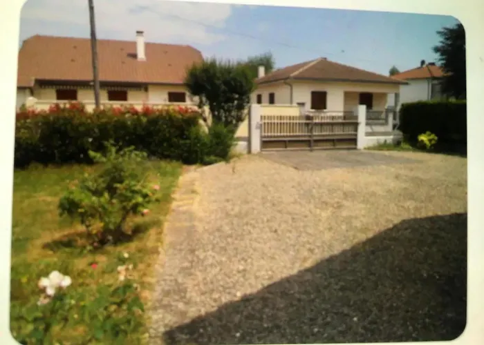 Casa de Férias Charmante Petite Maison Tarbes